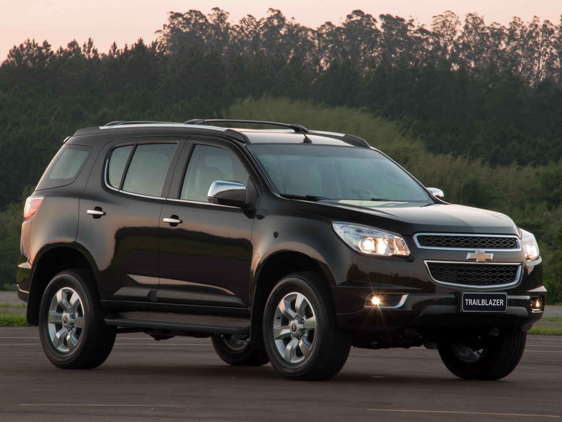 Магнитолы Chevrolet Trailblazer 2 2012-2016